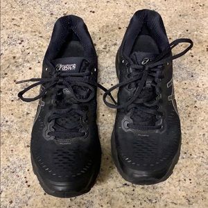 ASICS Size 8